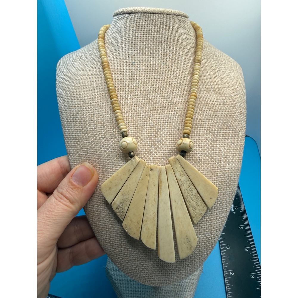 Vintage Hand Carved Bone Fan Bib Statement‎ Necklace Cream Boho Tribal Style